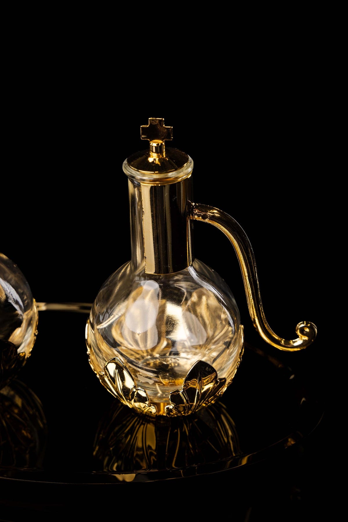 Liturgische Messkännchen mit vergoldetem Tablett aus Messing, 100 ml