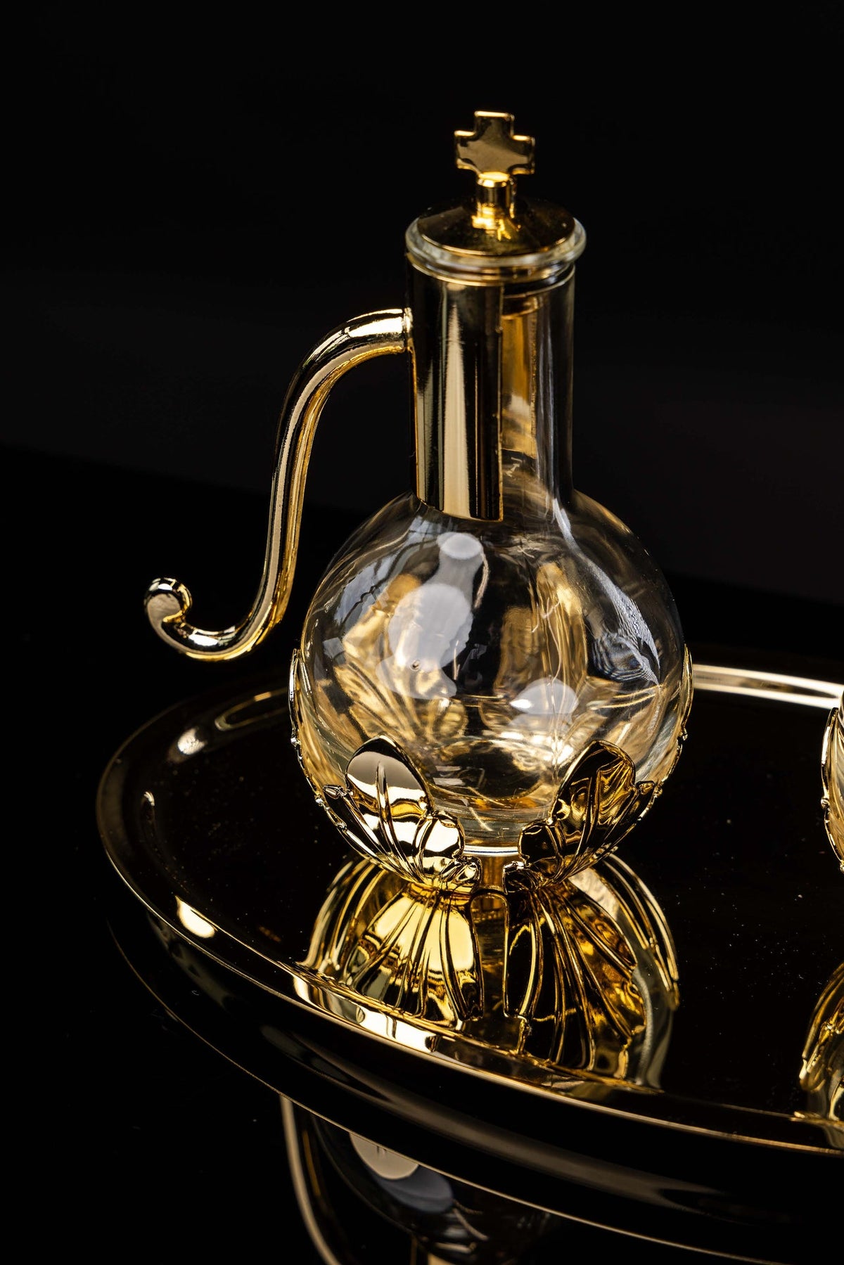 Liturgische Messkännchen mit vergoldetem Tablett aus Messing, 100 ml