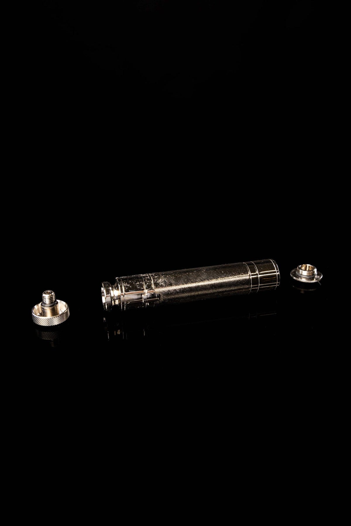 Großes liturgisches Aspergill aus Metall, 15 cm