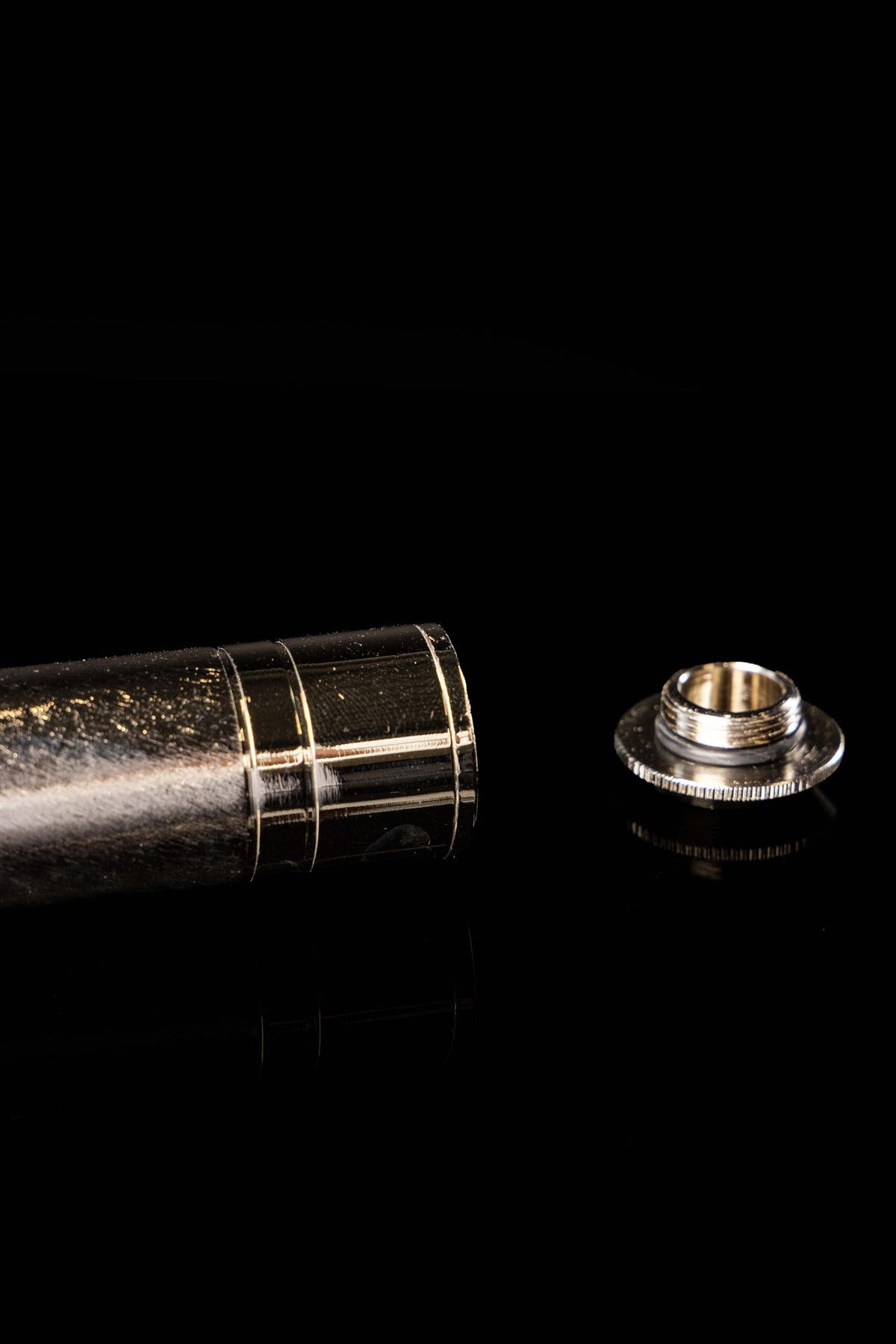 Großes liturgisches Aspergill aus Metall, 15 cm