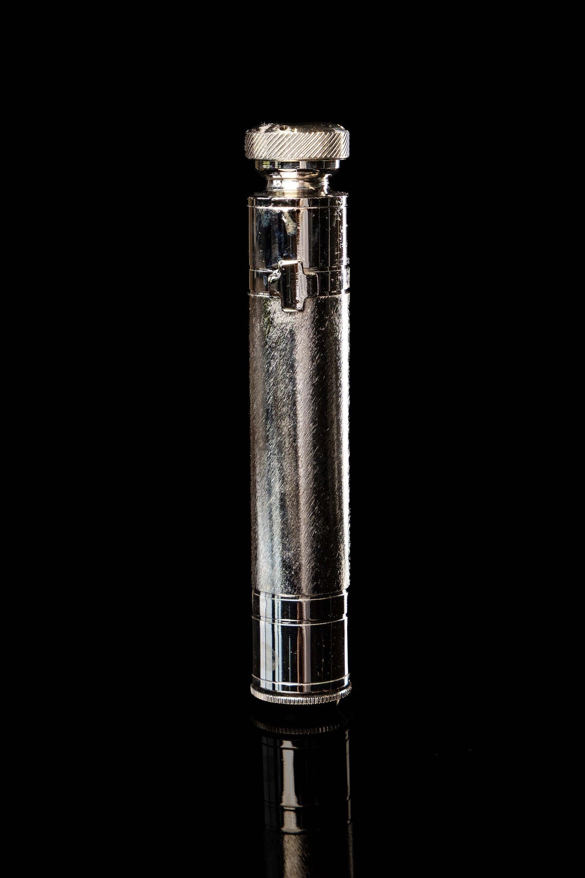 Großes liturgisches Aspergill aus Metall, 15 cm