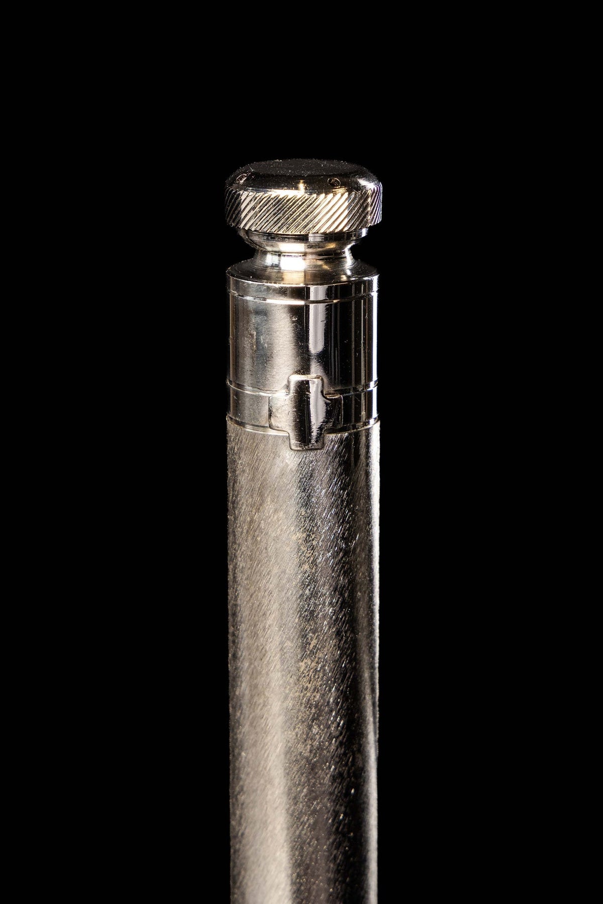 Aspergill aus Metall im Etui, 17 cm