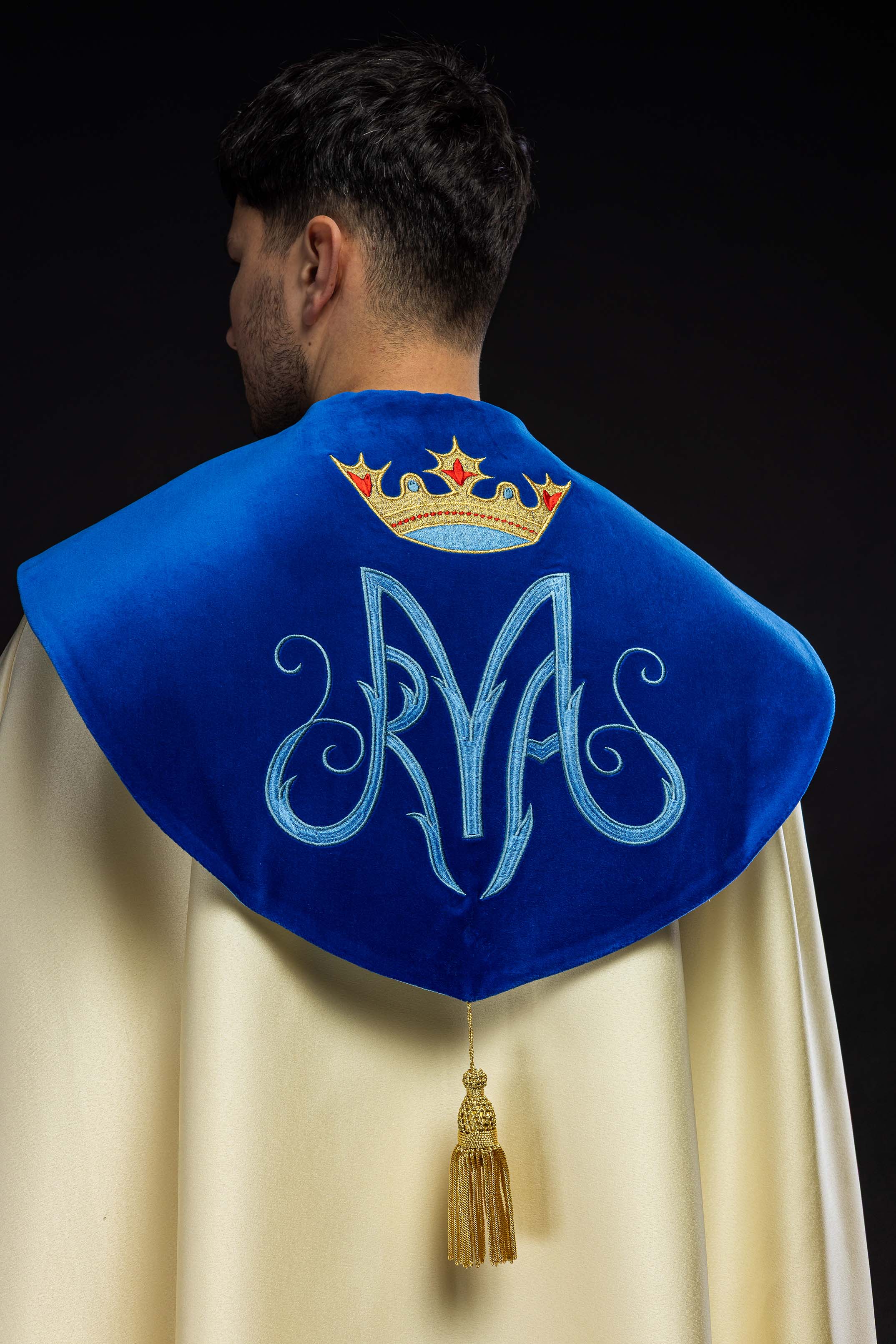 Kapa haftowana Maryjna z aksamitem ecru - ORNATY.PL