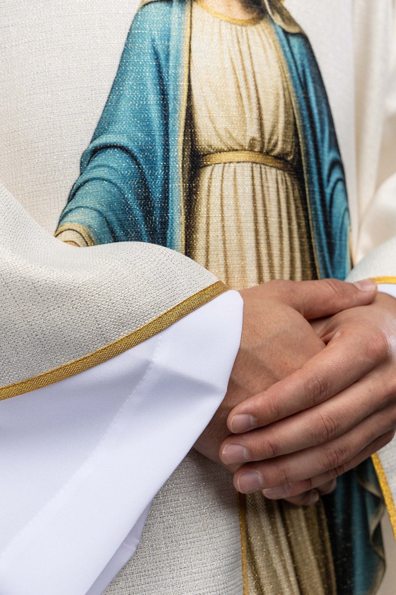 Bedruckte Kasel mit dem Bildnis der Unbefleckten Gottesmutter