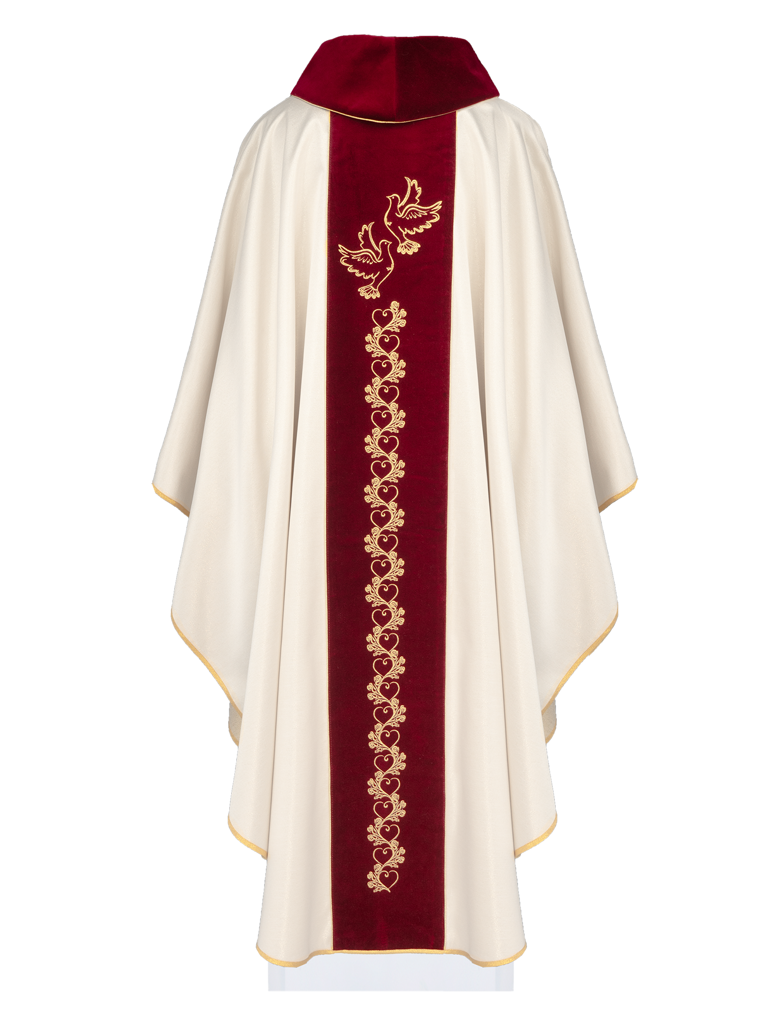 Chasuble in Ecru für die Hochzeit mit roter Samtschärpe