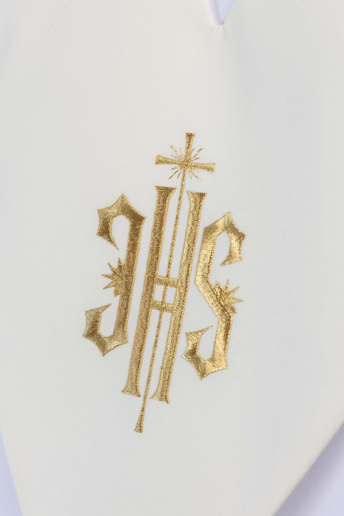 Ecru Lektorenschulterkragen mit goldener IHS-Stickerei