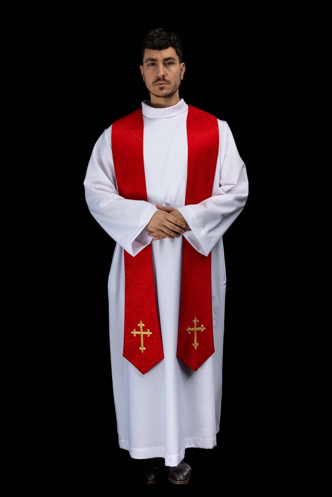 Bestickte Stola mit Kreuzmotiv roter Jacquardstoff