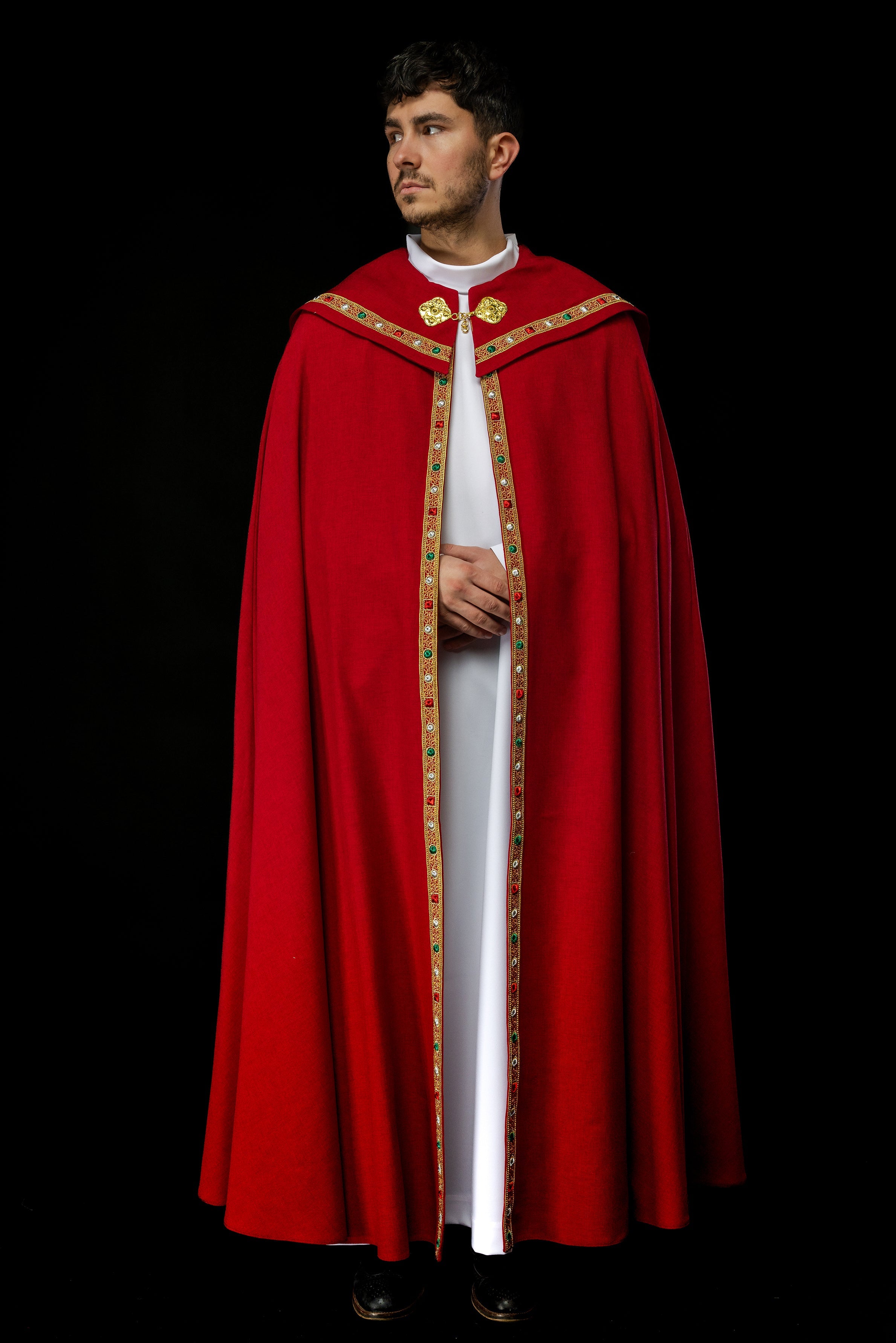 Czerwona kapa liturgiczna z złotym IHS - ORNATY.PL