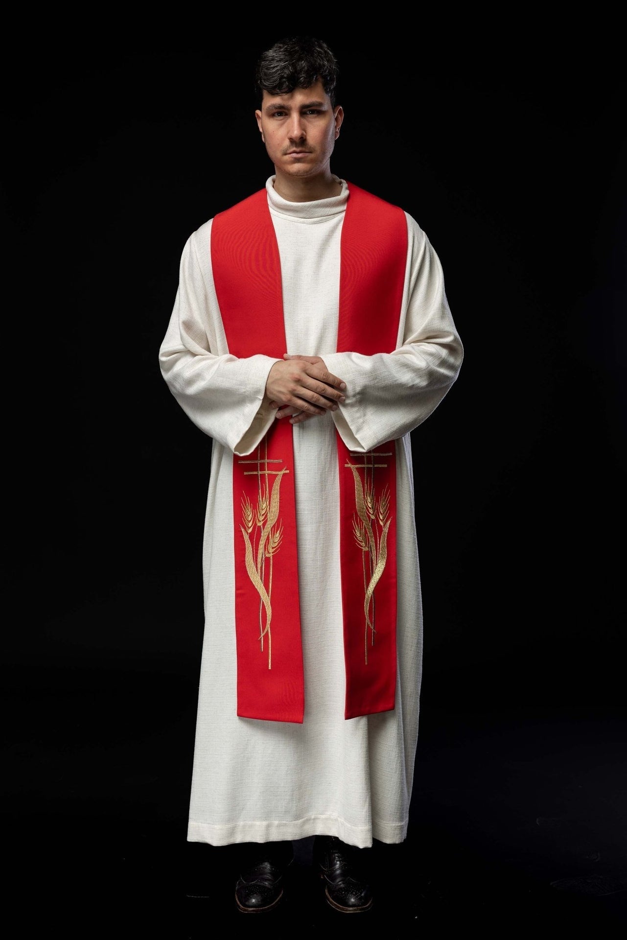 Bestickte rote Priesterstola - MESSGEWANDER.DE