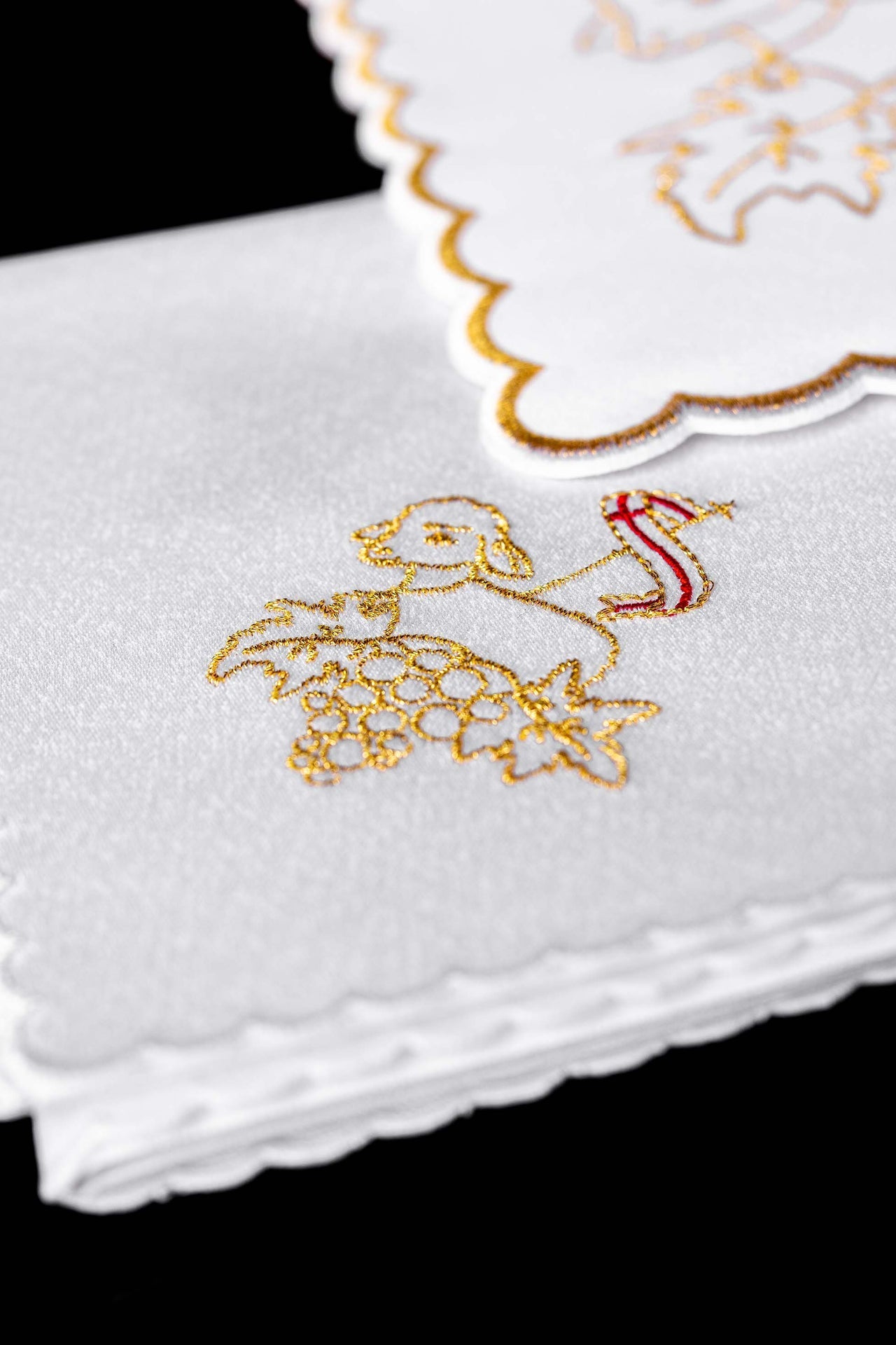 Gestickter Kelch Leinen Osterlamm - MESSGEWANDER.DE
