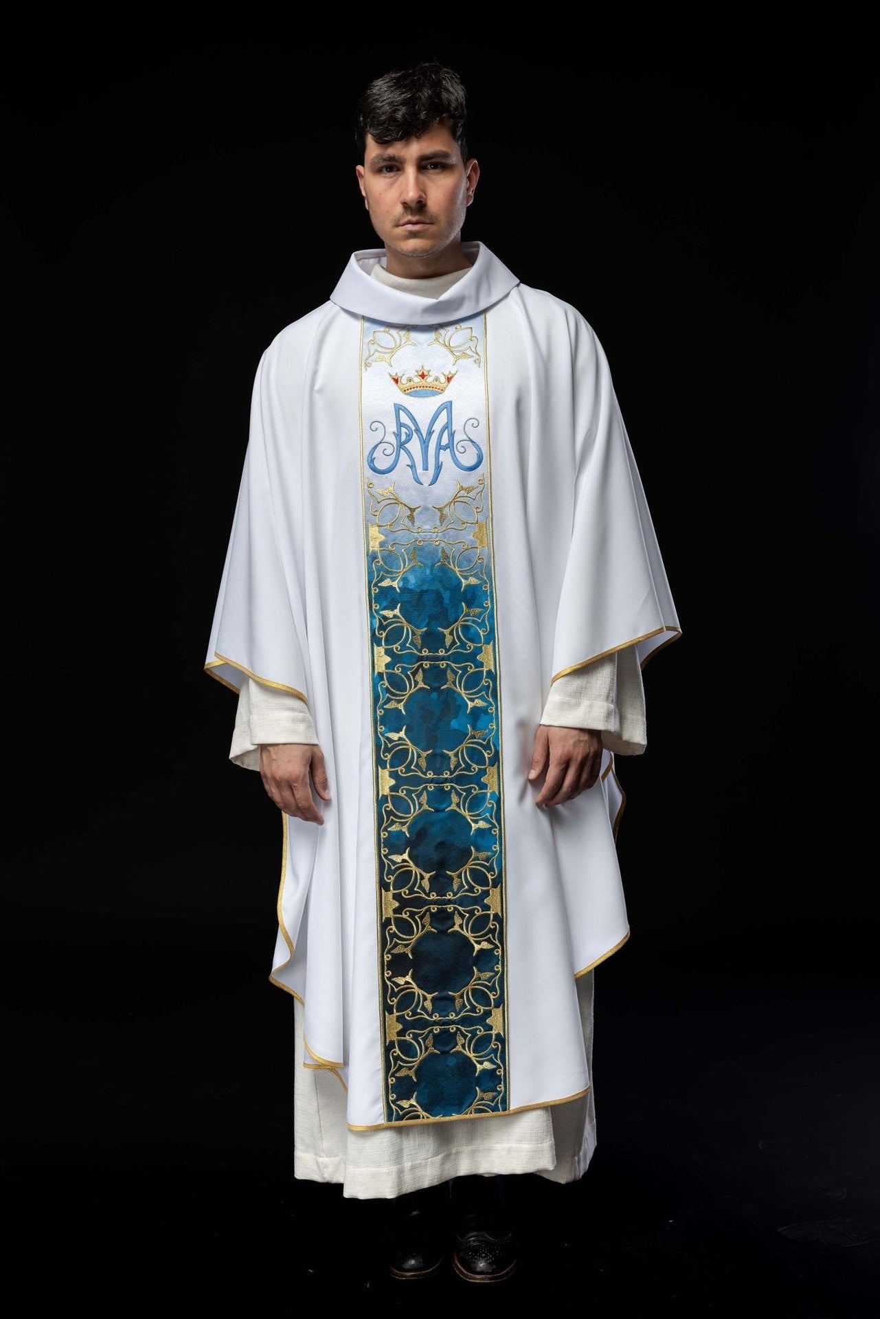 Marianisches liturgisches Messgewand mit besticktem und sublimiertem Gürtel - MESSGEWANDER.DE