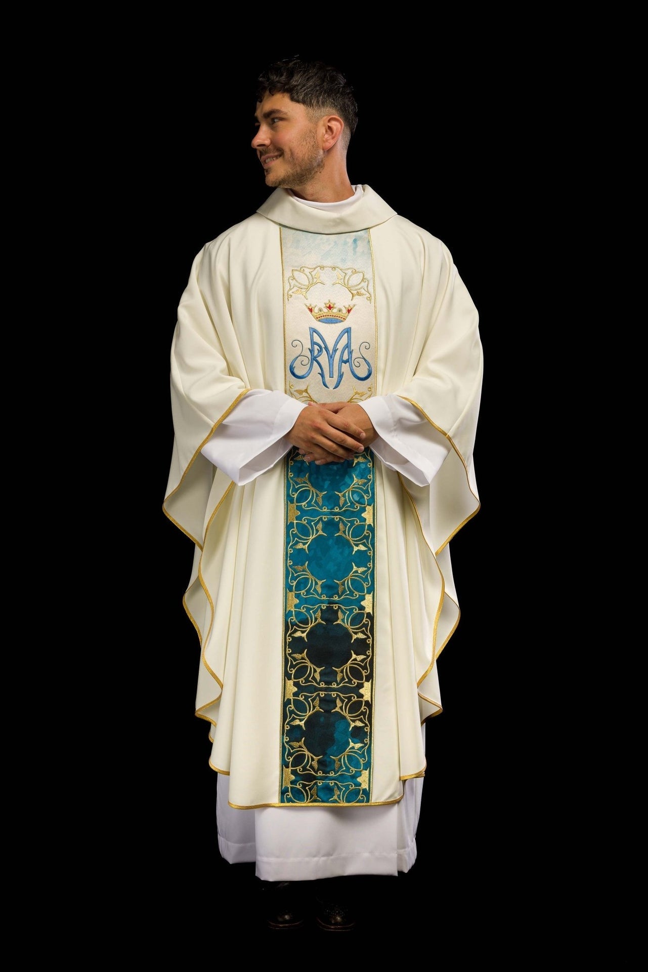 Marianisches liturgisches Messgewand mit ecrufarbenem besticktem und sublimiertem Gürtel - MESSGEWANDER.DE