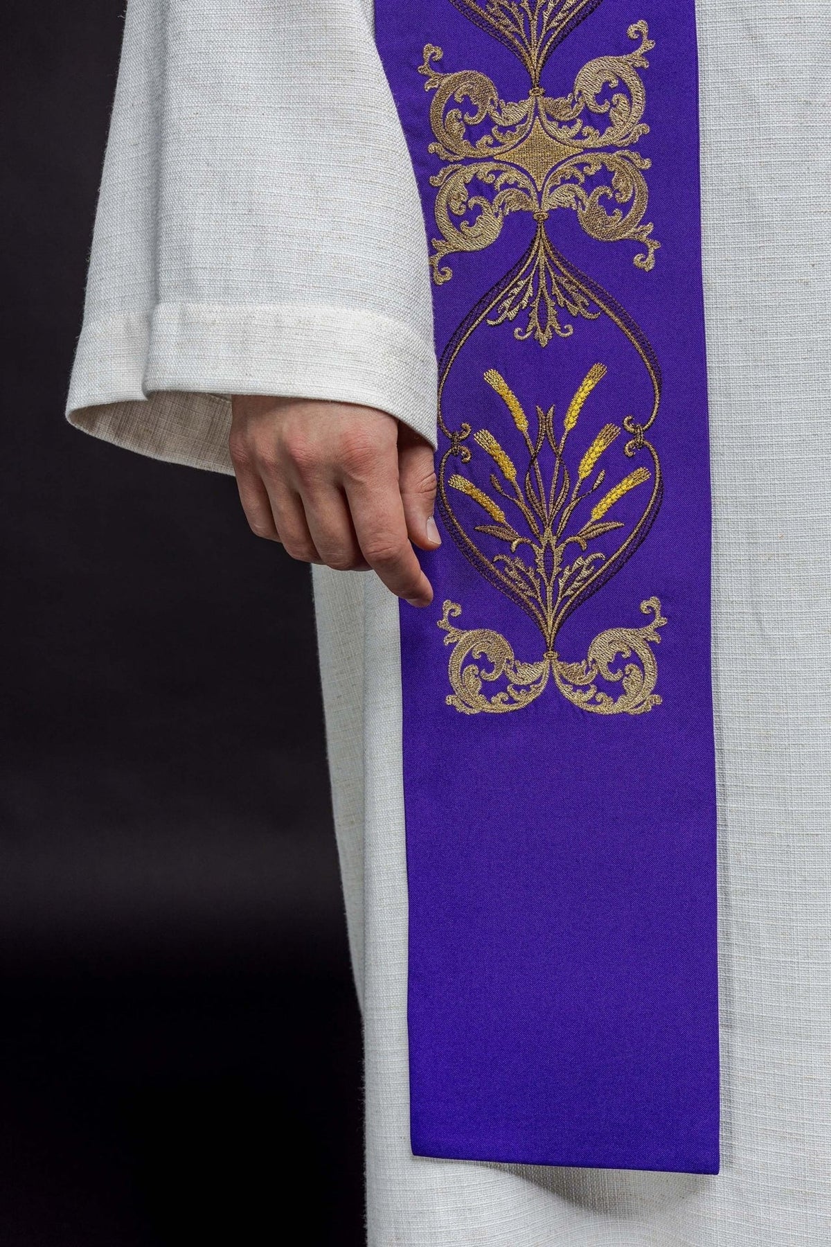 Stola des Priesters violetter Kelch IHS - MESSGEWANDER.DE