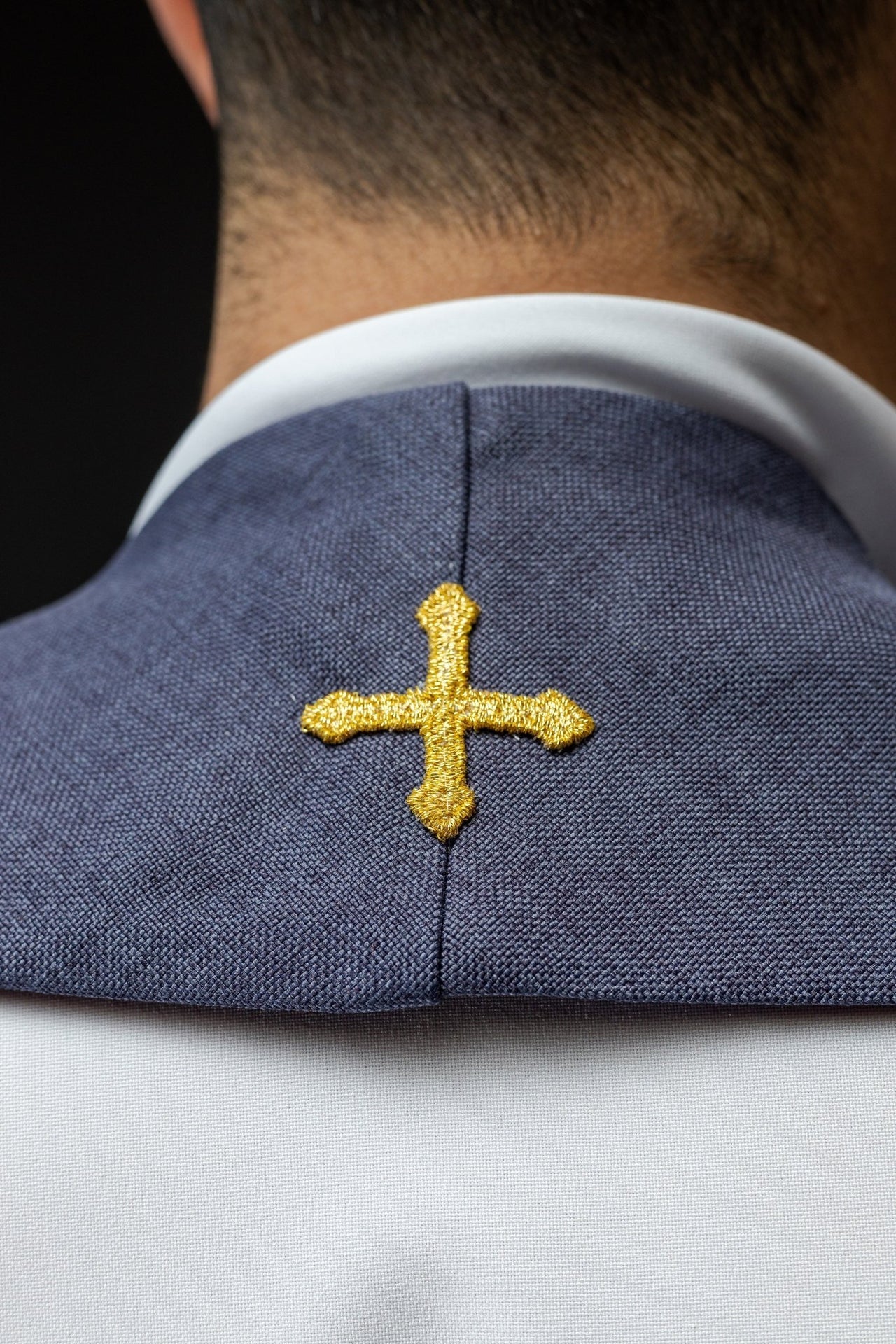 Stuła haftowana z krzyżami fioletowa na Wielki Post