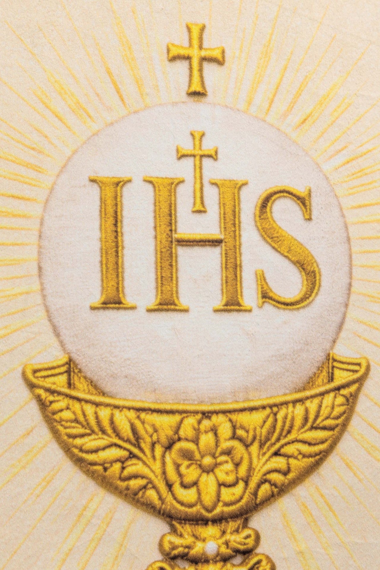Doppelseitig bedruckte liturgische Fahne mit dem Heiligsten Herzen Jesu und dem IHS-Kelch