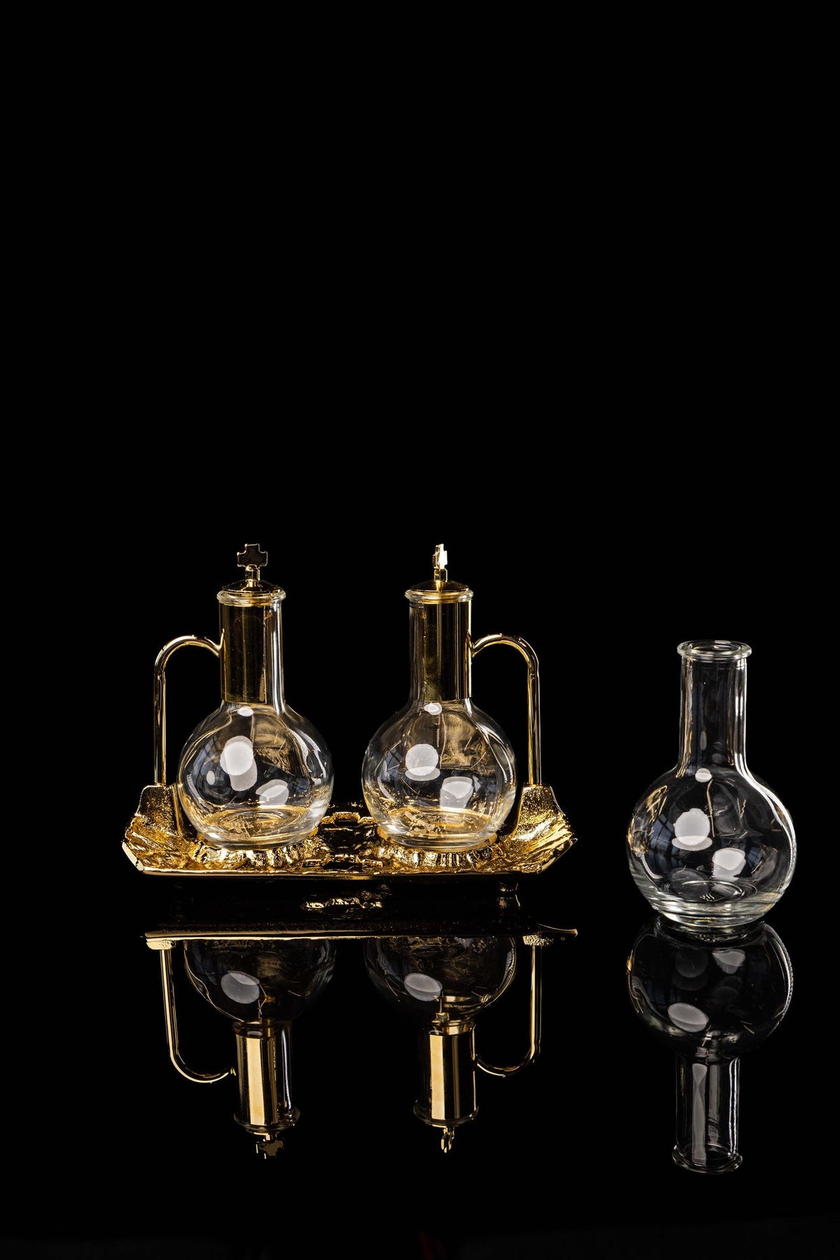 Messkännchen-Set mit vergoldetem Tablett für Wein und Wasser