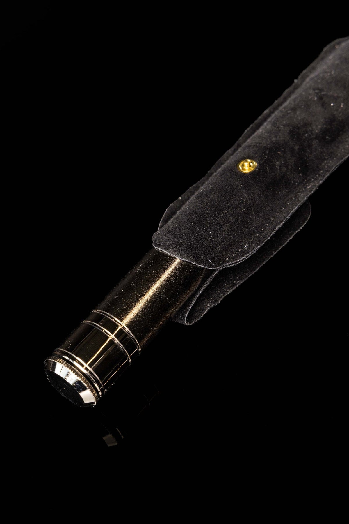 Aspergill aus Metall im Etui, 17 cm