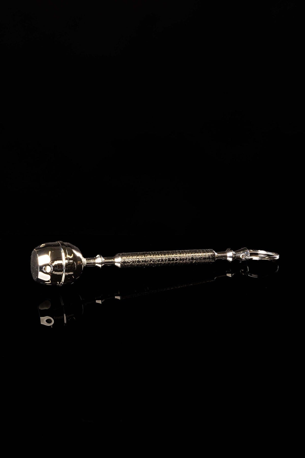Metallener Aspergill mit Kopf und Griff im Etui, 17 cm