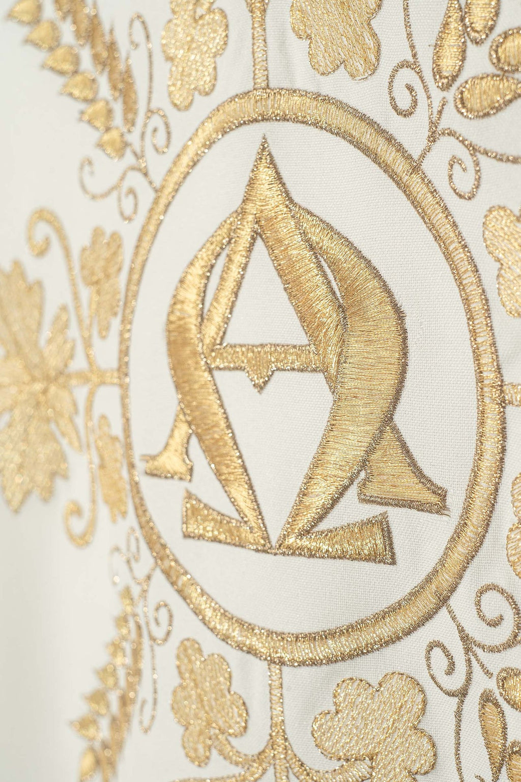 Ornat haftowany ecru Alfa i Omega z kłosami - ORNATY.PL