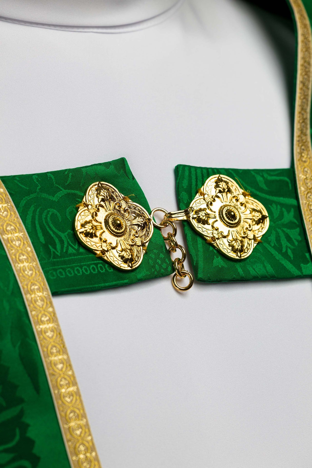 Römischer Rauchmantel aus Jacquardstoff – Grün