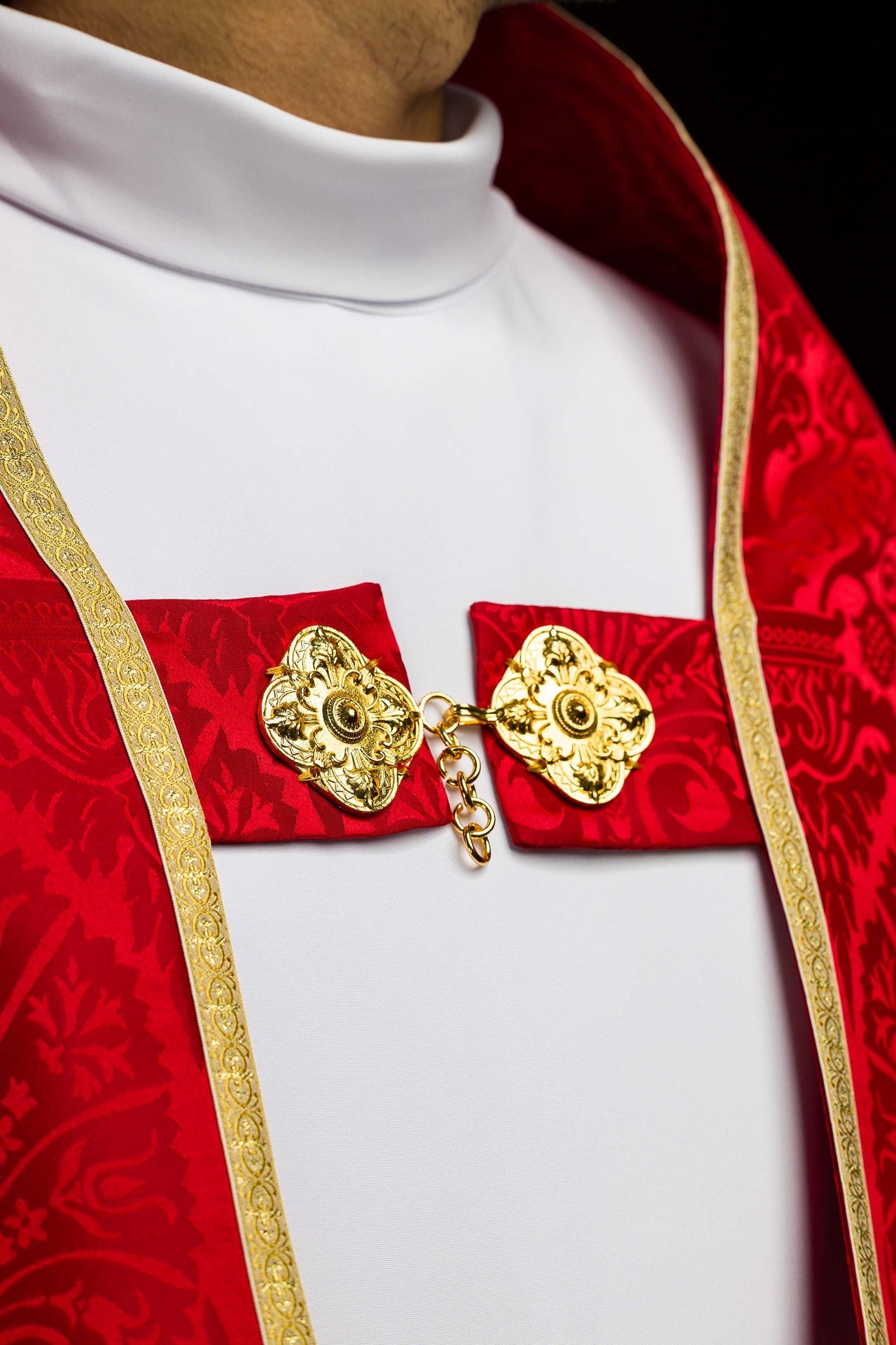 Römischer Rauchmantel aus Jacquardstoff – Rot