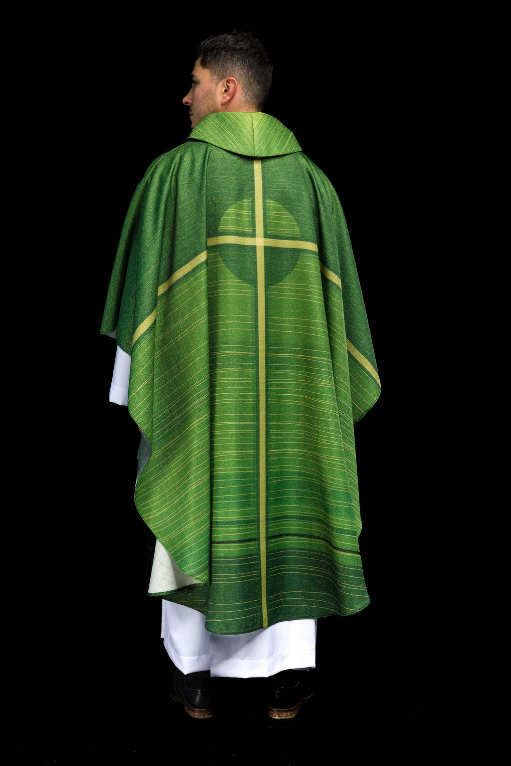 Kasel grün mit gedrucktem Kreuzmotiv