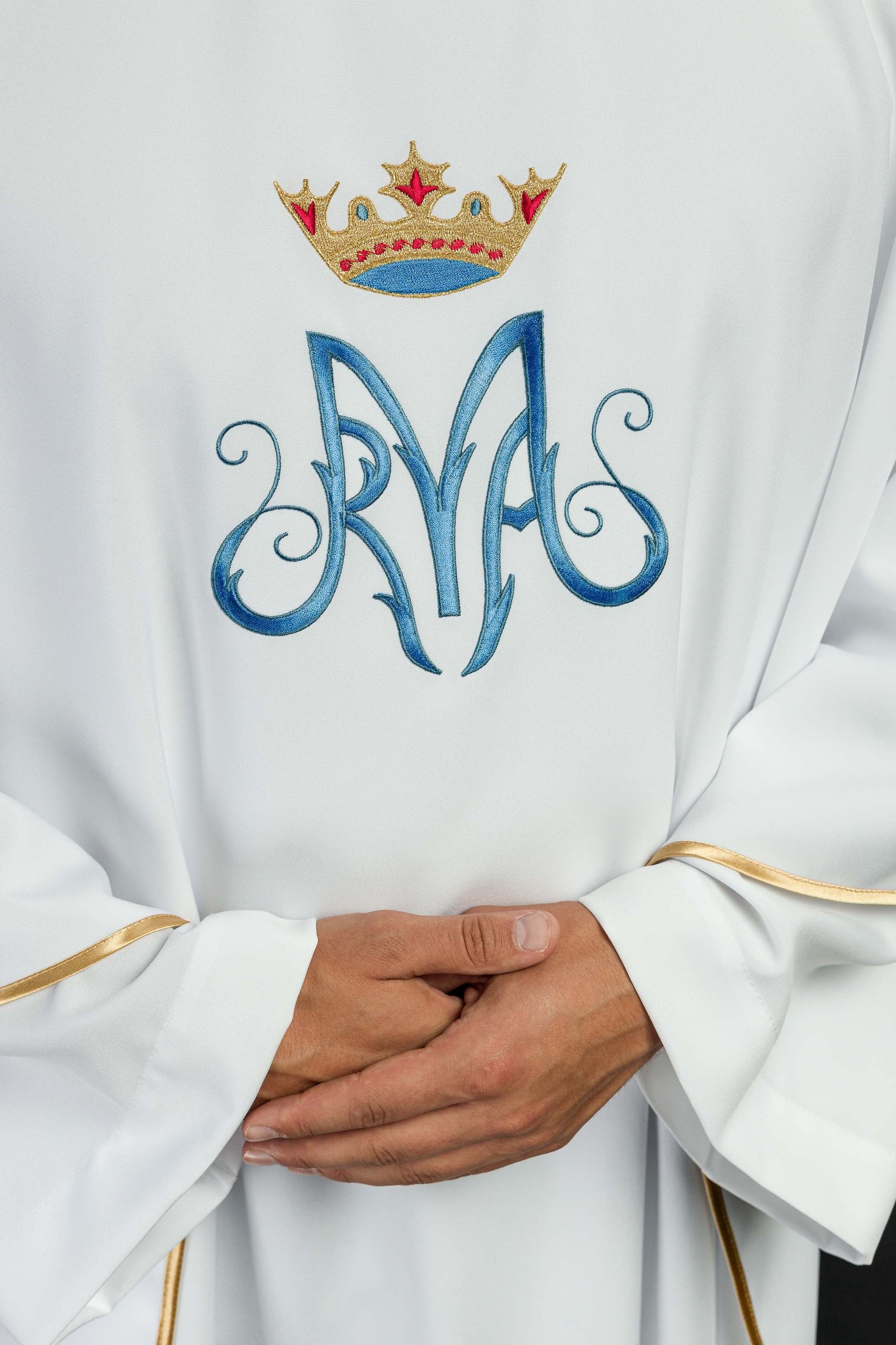 Weißes liturgisches Messgewand Mariens