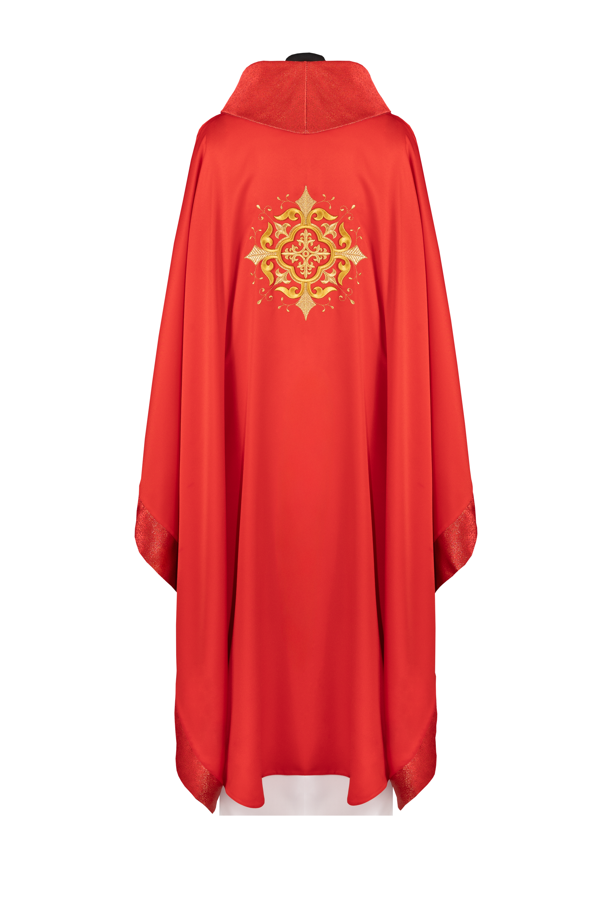 Rote liturgische Kasel mit besticktem Kreuzmotiv und reicher Veredelun