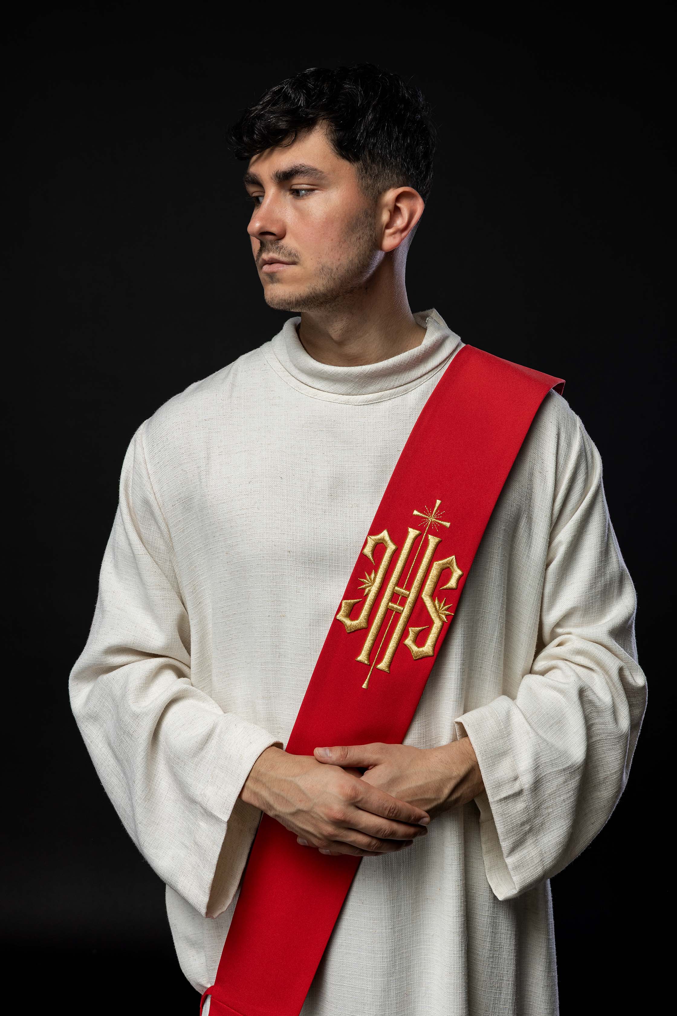 Diakonatsstola mit gesticktem IHS und Kreuz