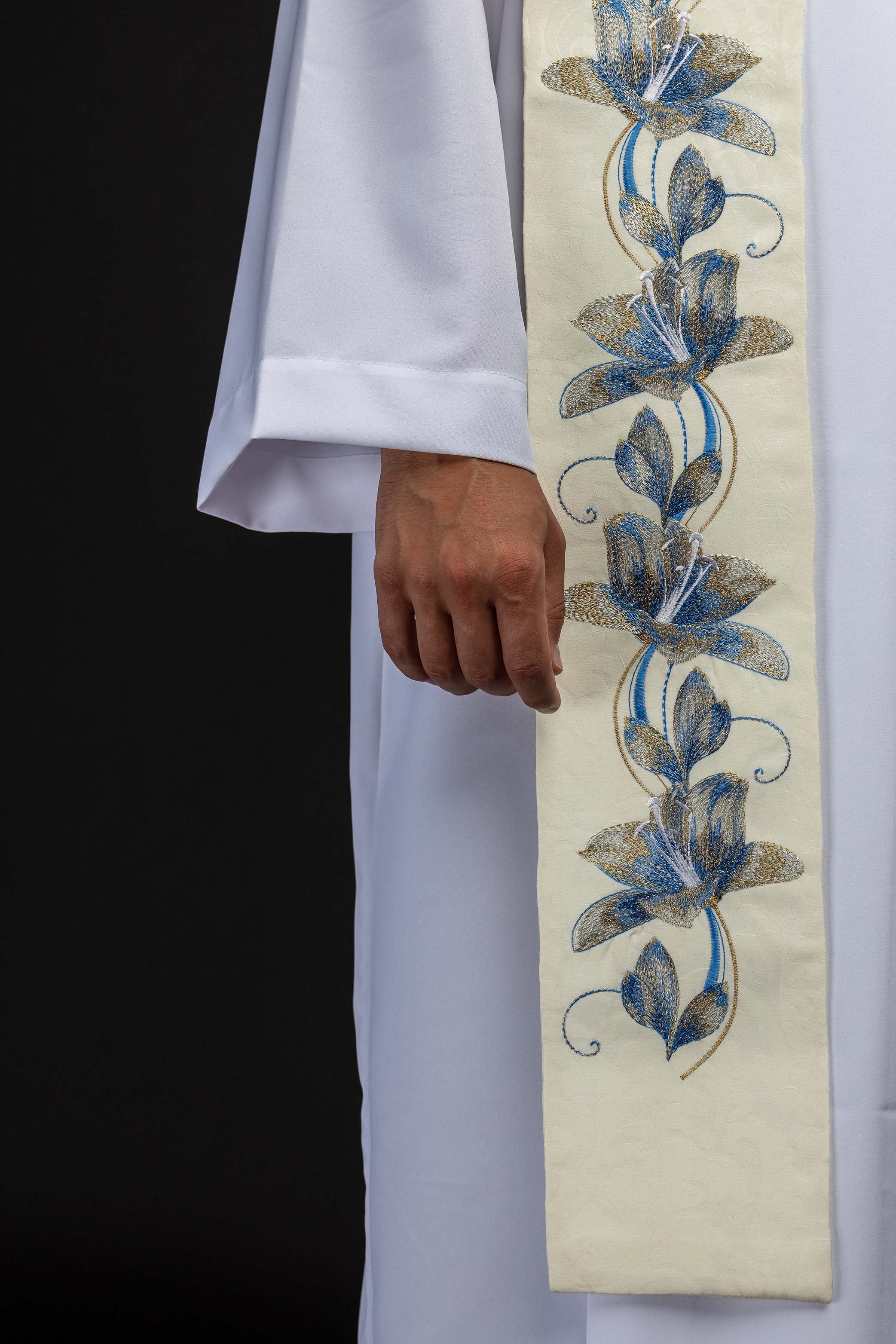 Bestickte Stola mit dem Bildnis Unserer Lieben Frau von Medjugorje