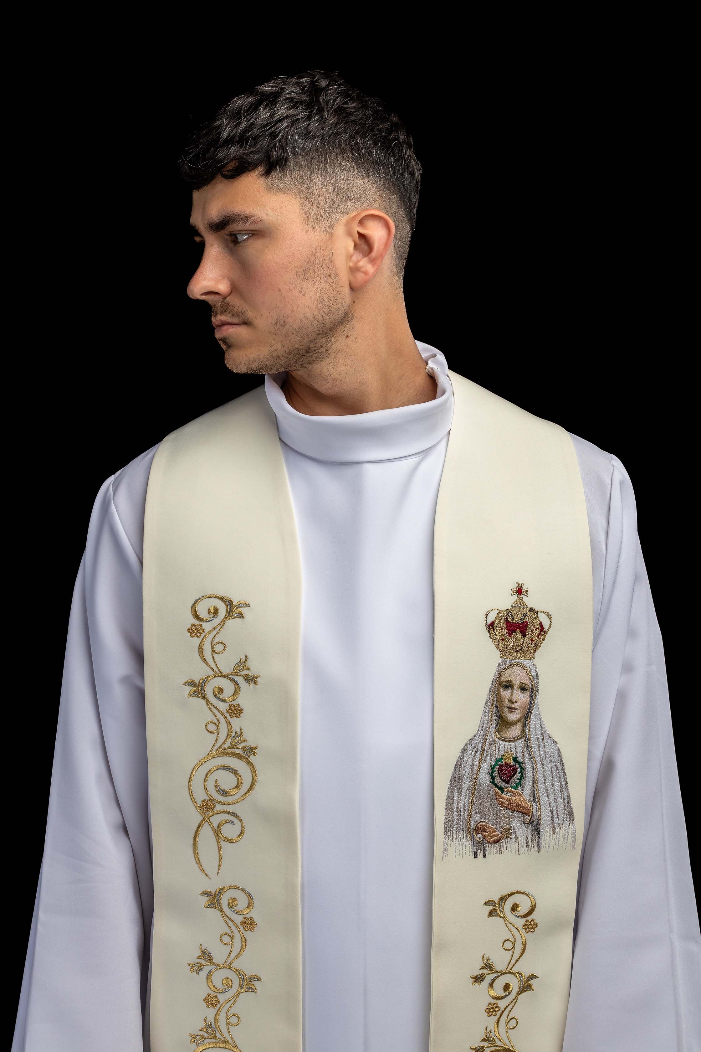 Bestickte Stola mit dem Bildnis Unserer Lieben Frau von Fatima