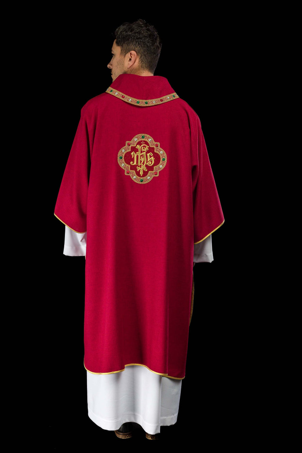 Dalmatik mit IHS-Symbol und Kragen in Rot
