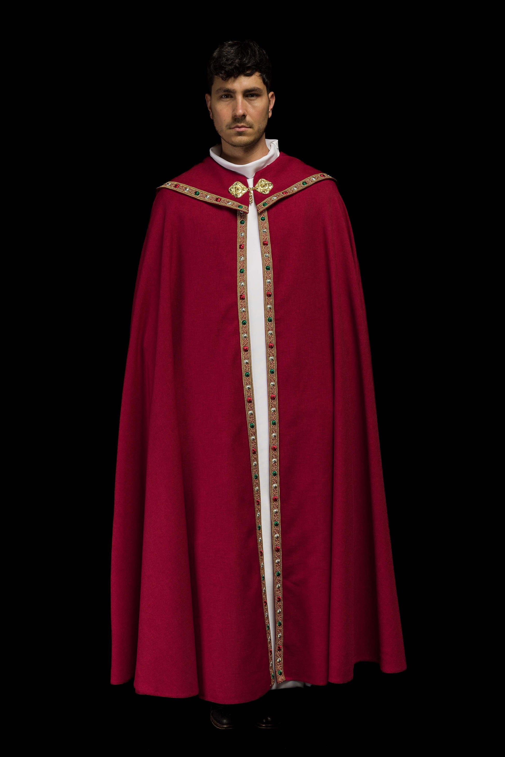 Czerwona kapa liturgiczna z złotym IHS - ORNATY.PL