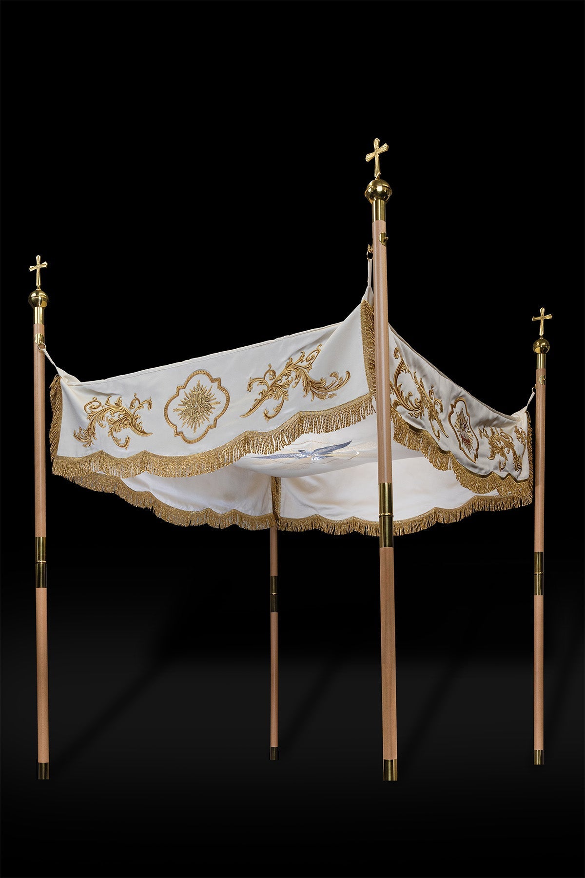 Baldachin Kirche ecru zu Fronleichnam, Pelikan, Lamm Gottes und Kelch 140×160 cm - MESSGEWANDER.DE