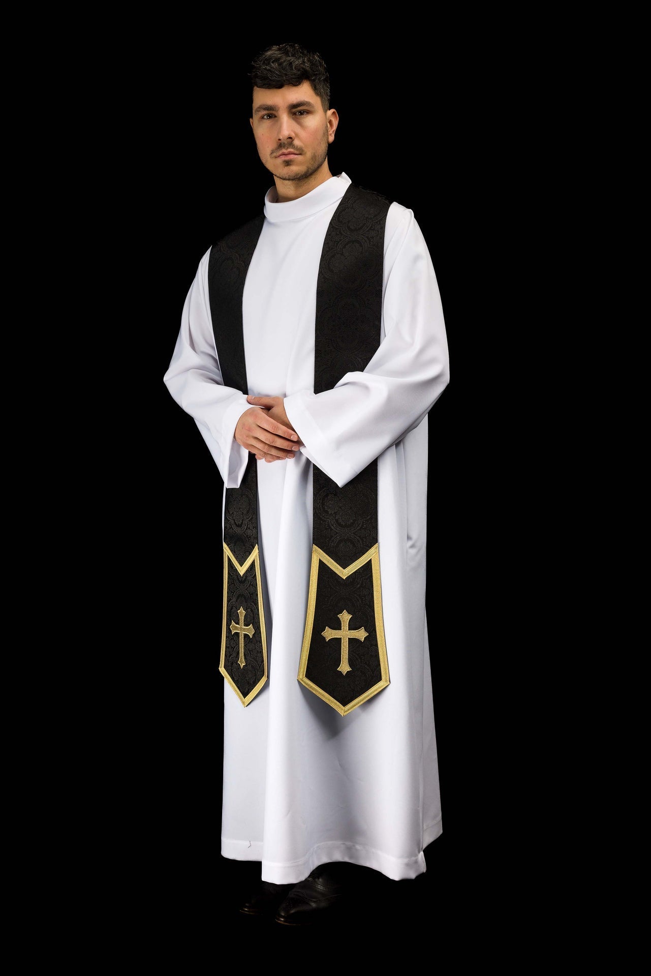 Bestickte Stola mit Kreuzmotiv aus schwarzem Jacquardstoff - MESSGEWANDER.DE