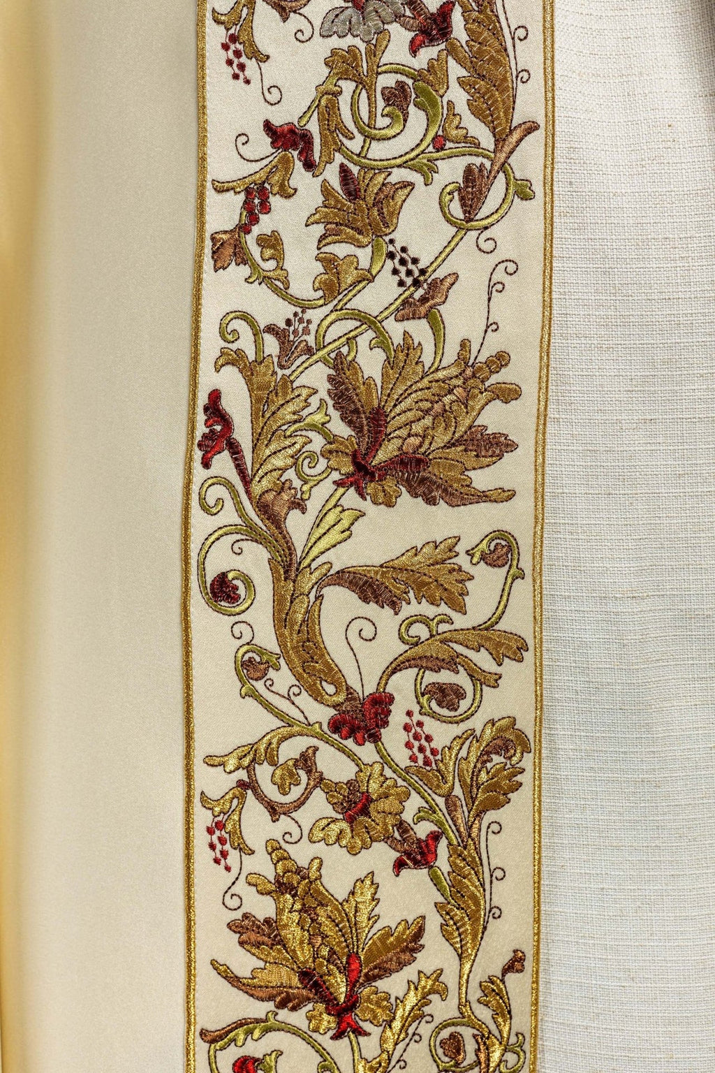 Kapa eucharystyczna monogramem PAX ecru