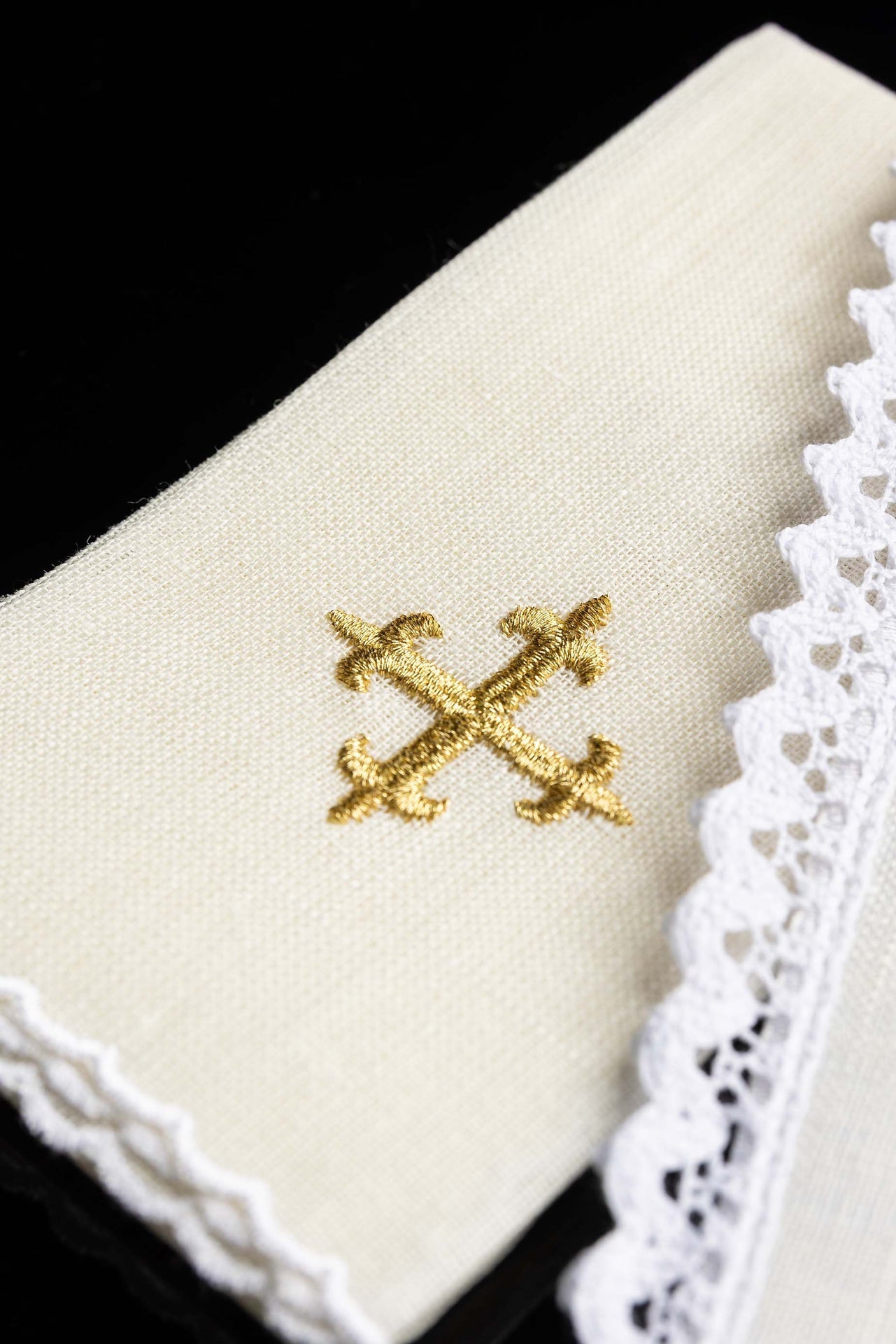 Kelch aus besticktem Leinen Leinen Kelch - MESSGEWANDER.DE