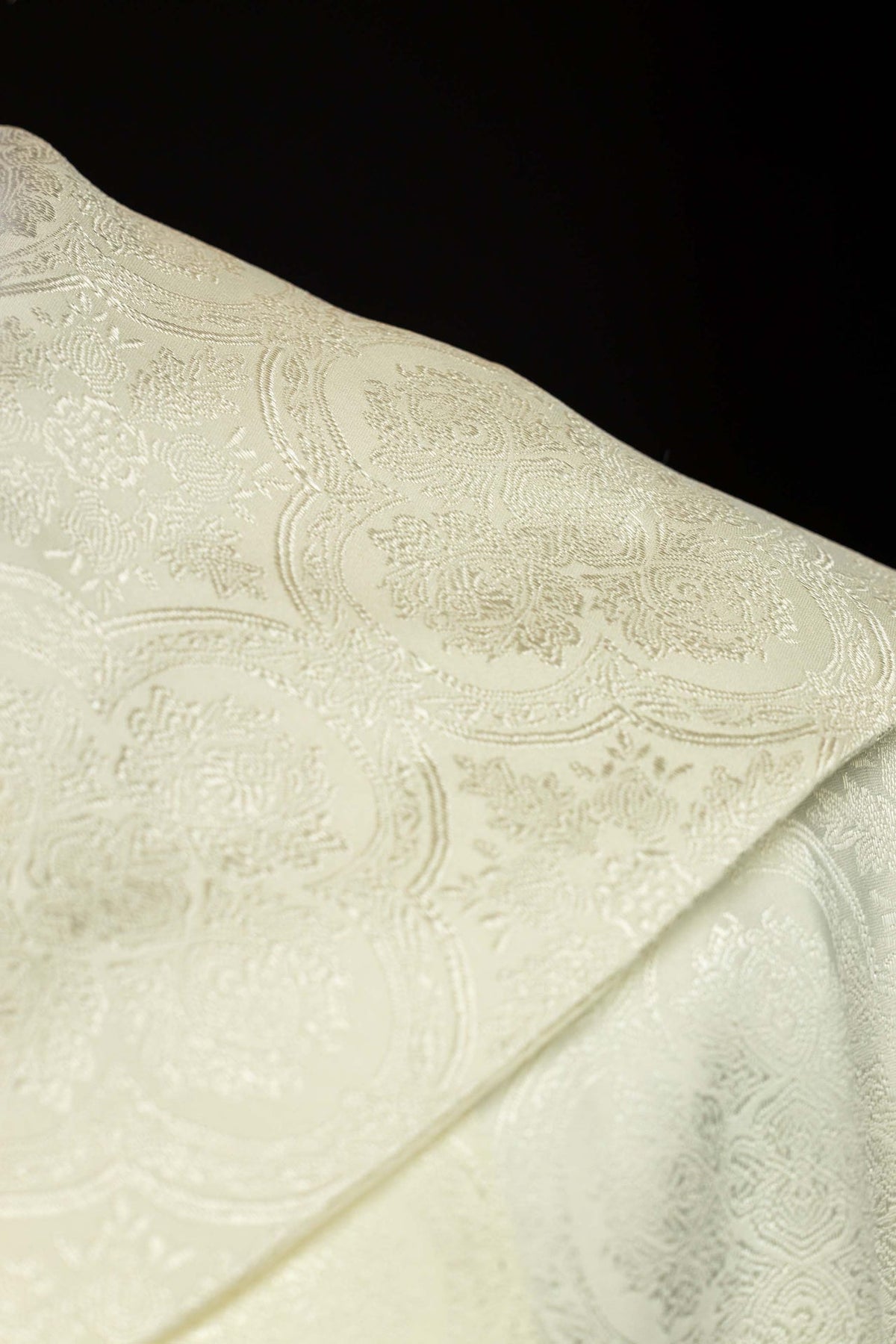 Liturgischer Rauchmantel aus Jacquard in Ecru - MESSGEWANDER.DE