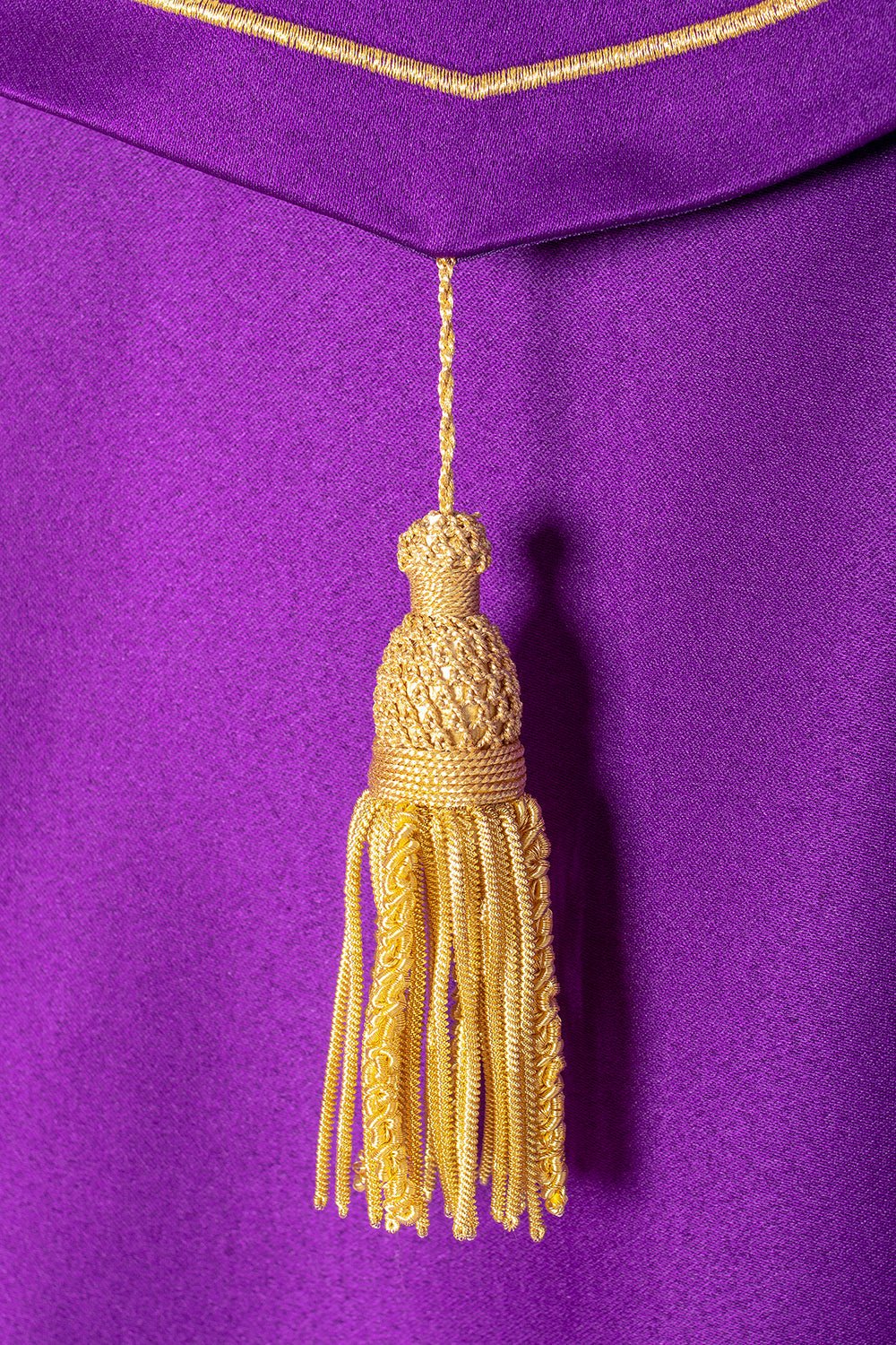 Liturgischer Umhang mit reichem IHS-Monogramm - MESSGEWANDER.DE