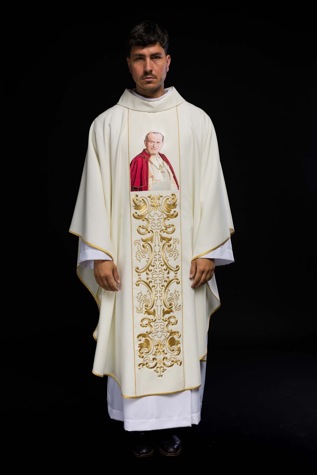 Messgewand mit einem Bild von Papst Johannes Paul II. - MESSGEWANDER.DE