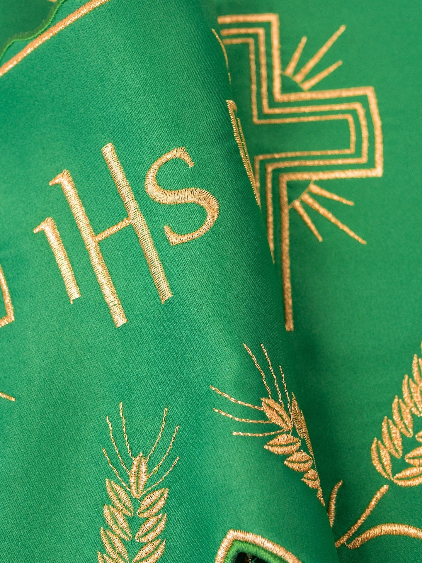 Meter mit IHS-Monogramm in Ecru mit Kreuzmotiv - MESSGEWANDER.DE