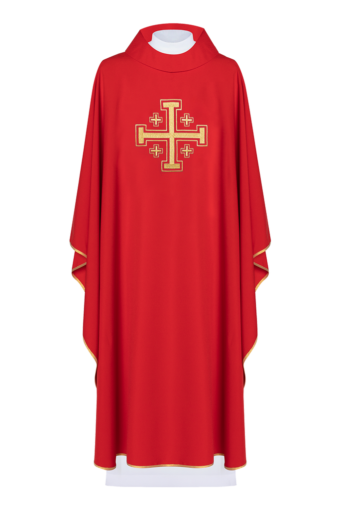 Roter Kasel mit besticktem Jerusalemer Kreuz