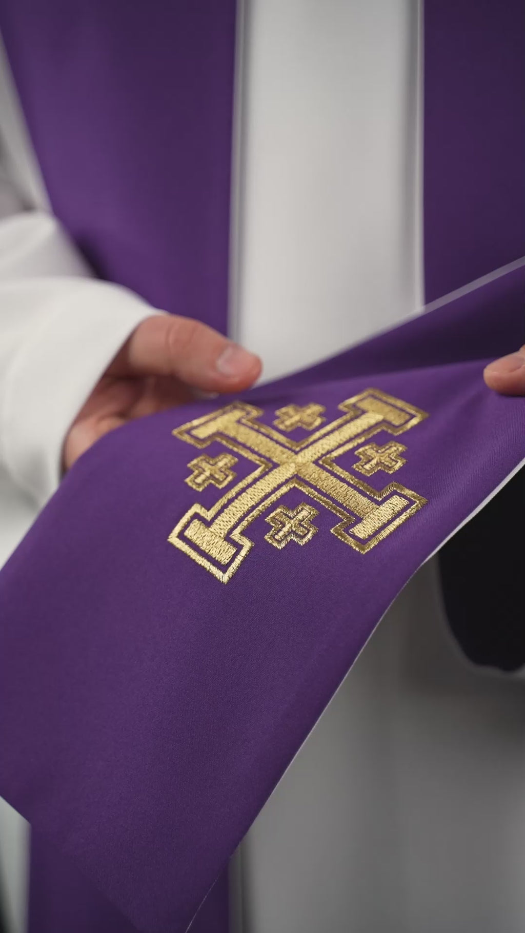 Doppelseitige Stola Jerusalem Kreuz lila und weiß