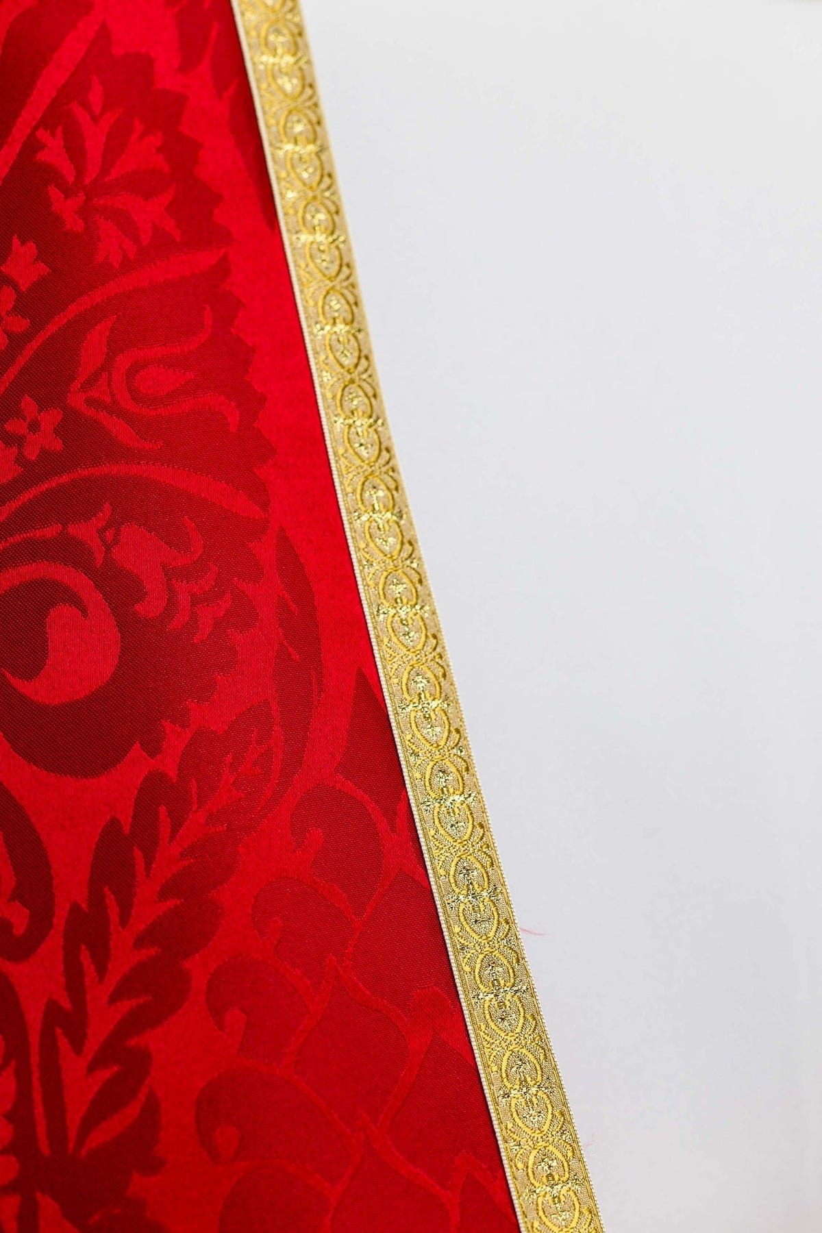 Römischer Rauchmantel aus Jacquardstoff – Rot - MESSGEWANDER.DE