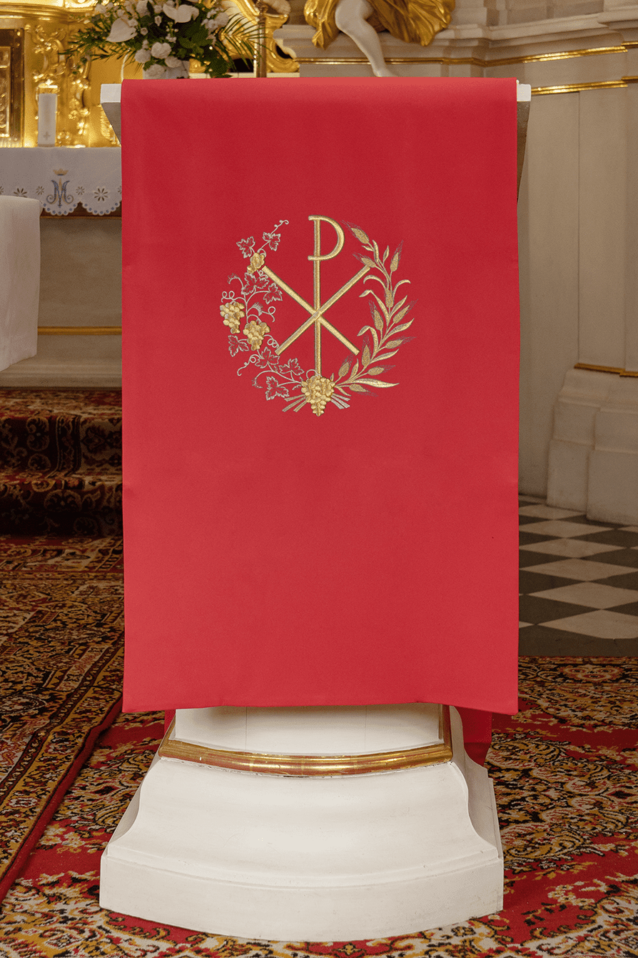 Rot bestickte Rednerpult-Serviette mit PAX-Motiv - MESSGEWANDER.DE
