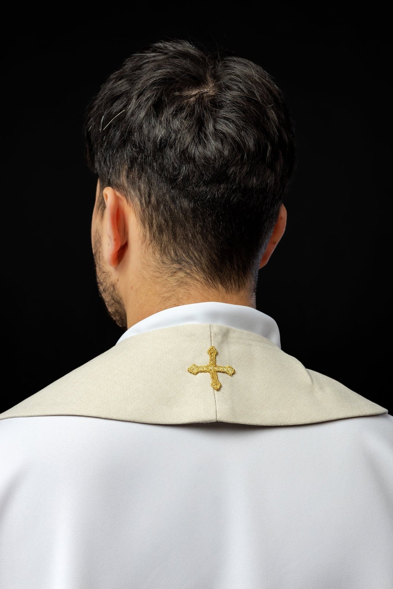 Stuła haftowana z krzyżami ecru