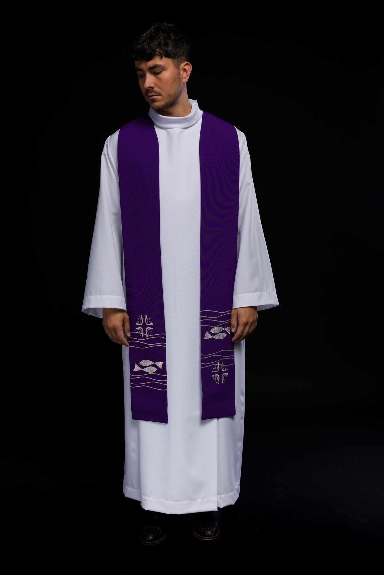 Stuła kapłańska haftowana Ryby Fioletowa