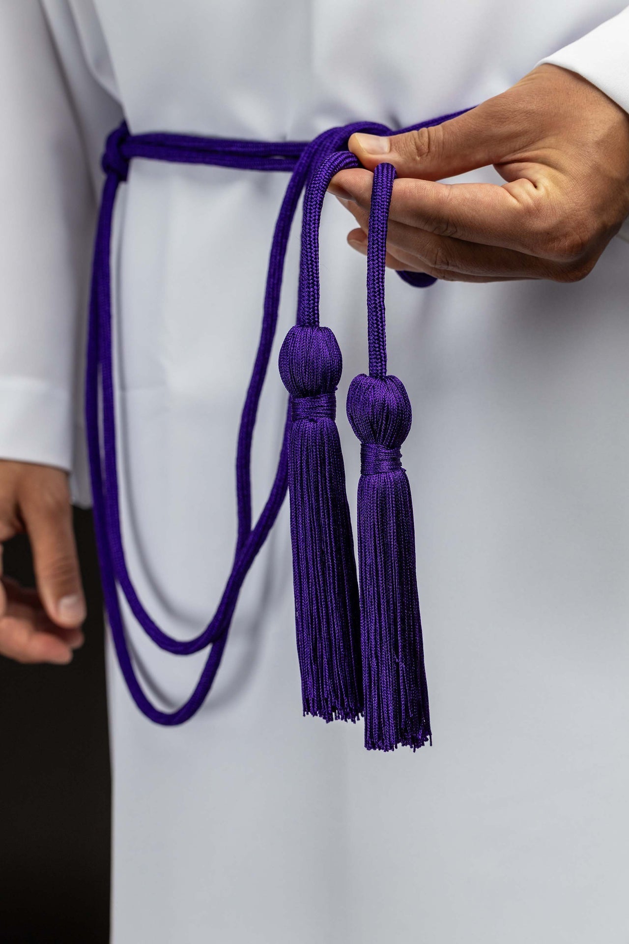 Violettes liturgisches Zingulum - MESSGEWANDER.DE