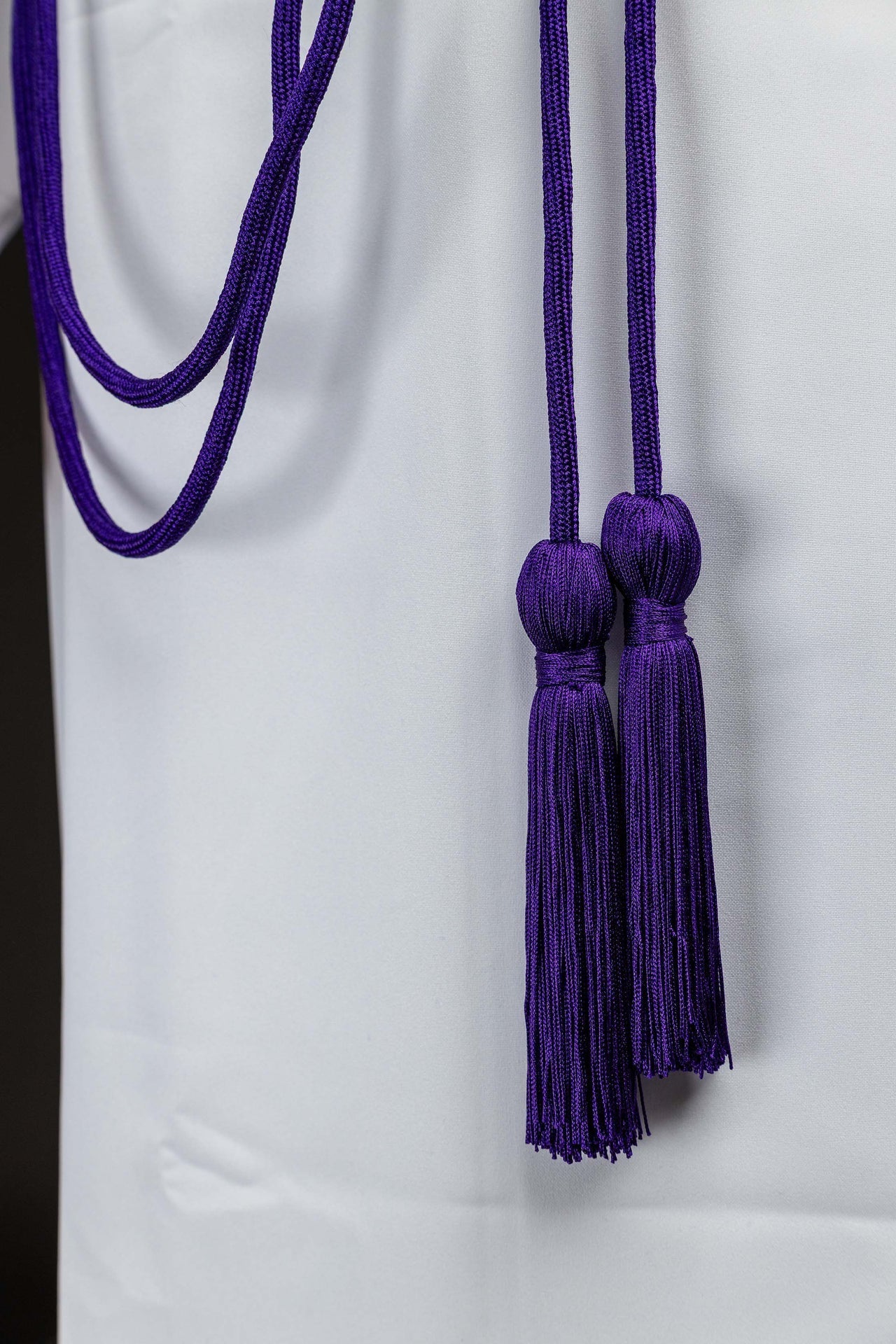 Violettes liturgisches Zingulum - MESSGEWANDER.DE